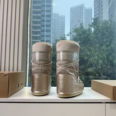 G178Moon Boot/ 最新vs秋冬最新款雪地靴系丑萌毛毛雪地靴 忘了UGG吧,时髦人都在穿Moon Boot雪 G178Moon Boot/ 最新vs秋冬最新款雪地靴系丑萌毛毛雪地靴 忘了UGG吧,时髦人都在穿Moon Boot雪