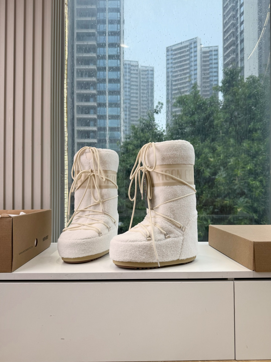 G178Moon Boot/ 最新vs秋冬最新款雪地靴系丑萌毛毛雪地靴 忘了UGG吧,时髦人都在穿Moon Boot雪 G178Moon Boot/ 最新vs秋冬最新款雪地靴系丑萌毛毛雪地靴 忘了UGG吧,时髦人都在穿Moon Boot雪