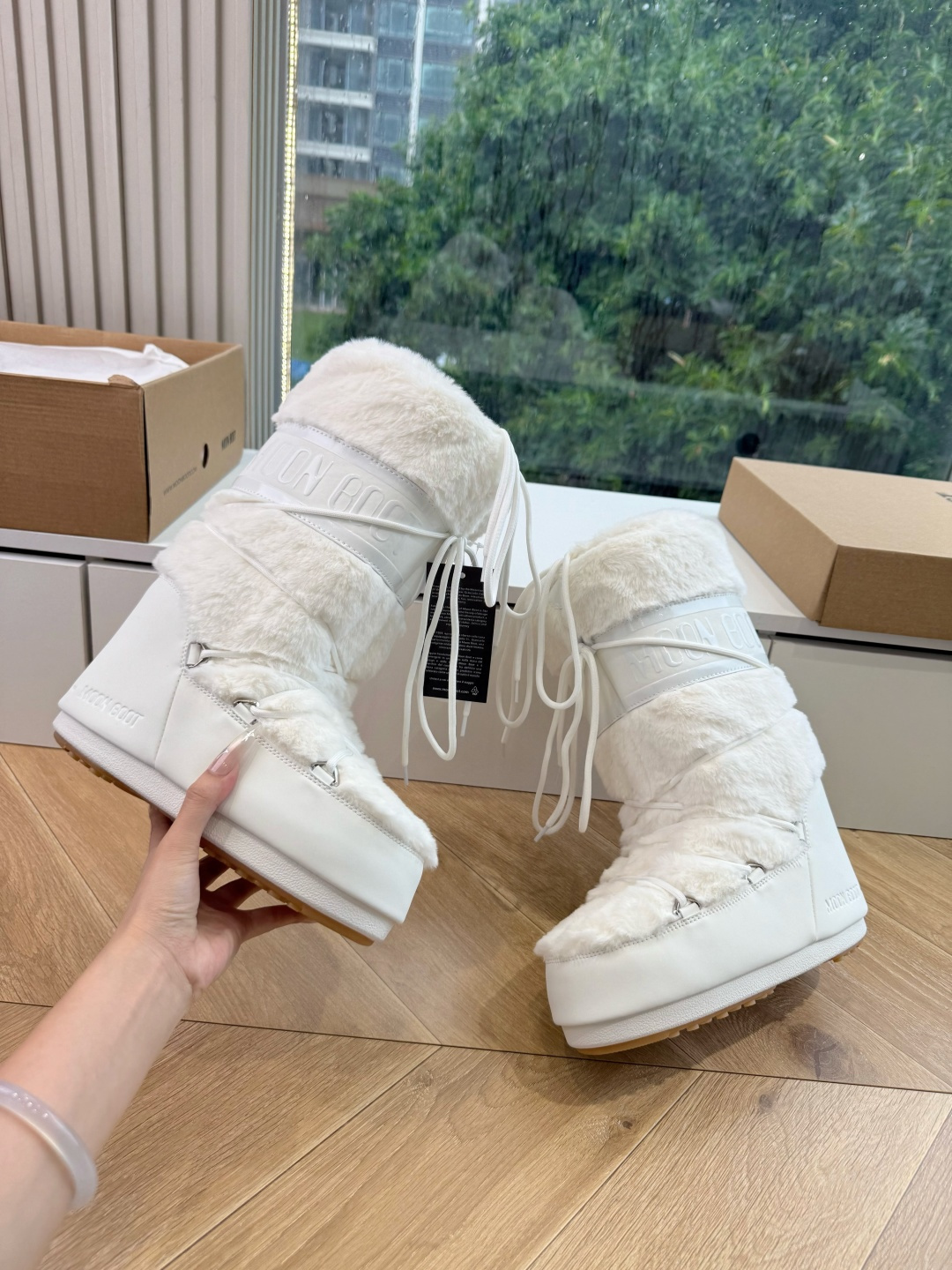 G178Moon Boot/ 最新vs秋冬最新款雪地靴系丑萌毛毛雪地靴 忘了UGG吧,时髦人都在穿Moon Boot雪 G178Moon Boot/ 最新vs秋冬最新款雪地靴系丑萌毛毛雪地靴 忘了UGG吧,时髦人都在穿Moon Boot雪