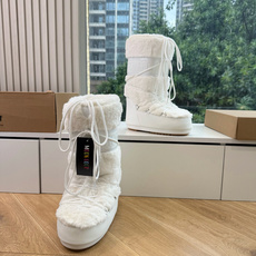 G178Moon Boot/ 最新vs秋冬最新款雪地靴系丑萌毛毛雪地靴 忘了UGG吧,时髦人都在穿Moon Boot雪 G178Moon Boot/ 最新vs秋冬最新款雪地靴系丑萌毛毛雪地靴 忘了UGG吧,时髦人都在穿Moon Boot雪