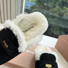 G顶级羊毛内里miumiu新款穆勒鞋进口羊毛雪地靴棉鞋单鞋 简约造型,超轻原版开模鞋底,脚感妥妥满分 好穿好搭, 鞋面: G顶级羊毛内里miumiu新款穆勒鞋进口羊毛雪地靴棉鞋单鞋 简约造型,超轻原版开模鞋底,脚感妥妥满分 好穿好搭, 鞋面: