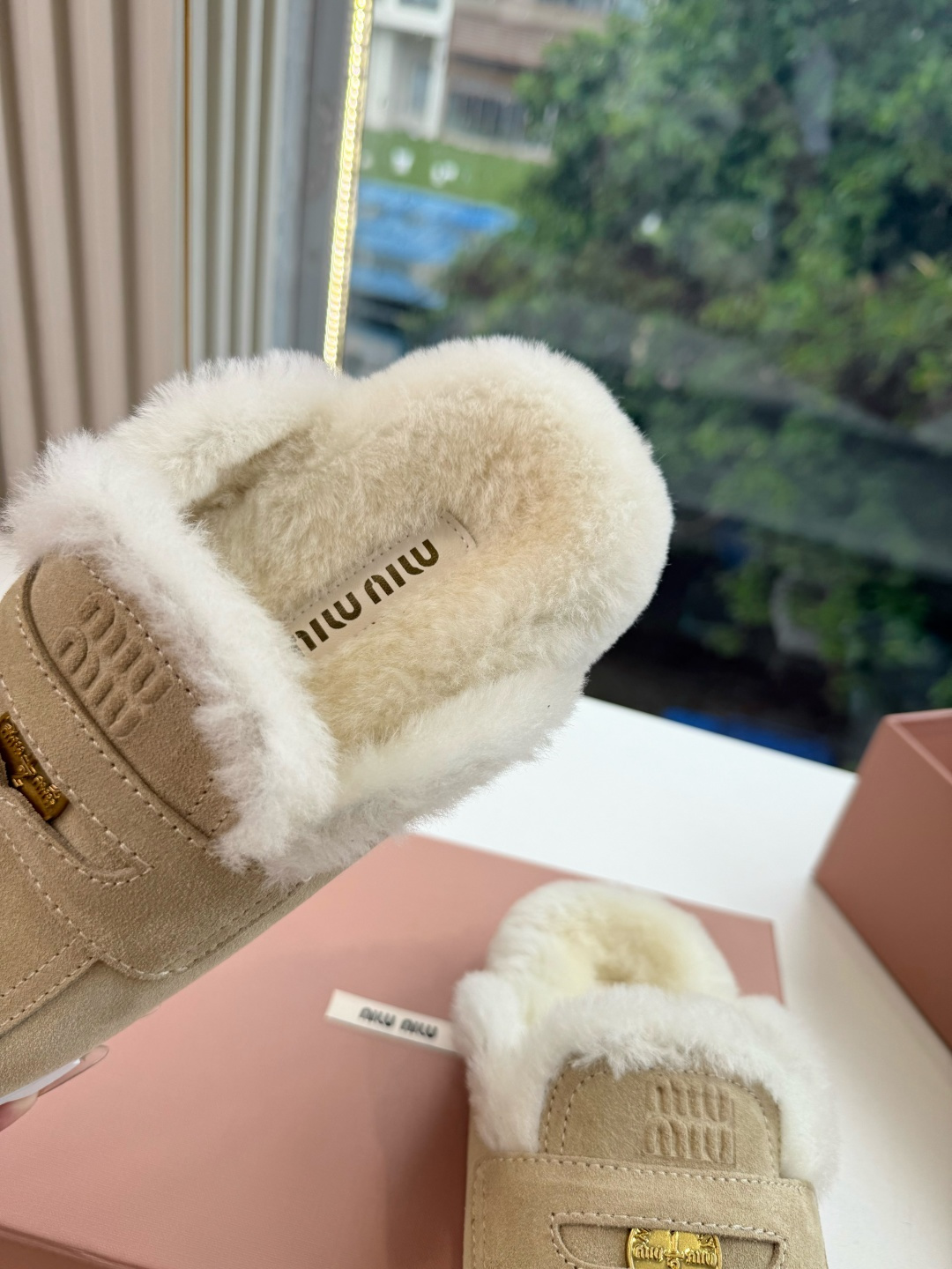G顶级羊毛内里miumiu新款穆勒鞋进口羊毛雪地靴棉鞋单鞋 简约造型,超轻原版开模鞋底,脚感妥妥满分 好穿好搭, 鞋面: G顶级羊毛内里miumiu新款穆勒鞋进口羊毛雪地靴棉鞋单鞋 简约造型,超轻原版开模鞋底,脚感妥妥满分 好穿好搭, 鞋面: