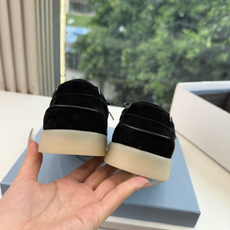 G887统一飞机盒顶级品质所见即所得Prada/普拉达新品复古三角标褶皱粗跟平底玛丽珍鞋乐福鞋 当米兰1913的经典基因 G887统一飞机盒顶级品质所见即所得Prada/普拉达新品复古三角标褶皱粗跟平底玛丽珍鞋乐福鞋 当米兰1913的经典基因