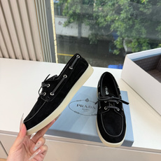 G887统一飞机盒顶级品质所见即所得Prada/普拉达新品复古三角标褶皱粗跟平底玛丽珍鞋乐福鞋 当米兰1913的经典基因 G887统一飞机盒顶级品质所见即所得Prada/普拉达新品复古三角标褶皱粗跟平底玛丽珍鞋乐福鞋 当米兰1913的经典基因