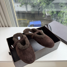 所见即所得G241代购级别原版购入法国一线奢侈品牌ALAIA 阿莱亚秋冬天真的要来咯!羊羔绒鞋~ Alaia奶呼呼的秋冬 所见即所得G241代购级别原版购入法国一线奢侈品牌ALAIA 阿莱亚秋冬天真的要来咯!羊羔绒鞋~ Alaia奶呼呼的秋冬