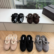 所见即所得G241代购级别原版购入法国一线奢侈品牌ALAIA 阿莱亚秋冬天真的要来咯!羊羔绒鞋~ Alaia奶呼呼的秋冬 所见即所得G241代购级别原版购入法国一线奢侈品牌ALAIA 阿莱亚秋冬天真的要来咯!羊羔绒鞋~ Alaia奶呼呼的秋冬