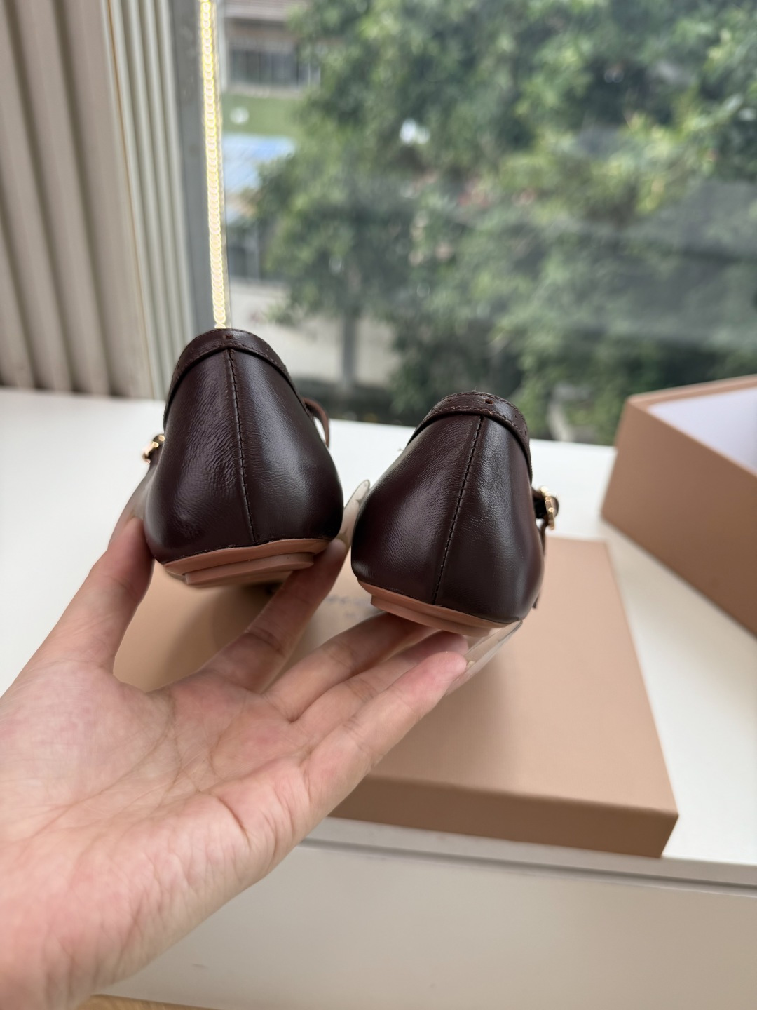 G305😀GianvitoRossi吉安维托罗西 平底 系列经典粉色羊反绒皮&粉色小羊皮 超级百搭的一款单品 面料 :原 G305😀GianvitoRossi吉安维托罗西 平底 系列经典粉色羊反绒皮&粉色小羊皮 超级百搭的一款单品 面料 :原