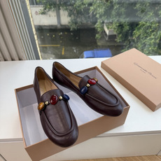 G305😀GianvitoRossi吉安维托罗西 平底 系列经典粉色羊反绒皮&粉色小羊皮 超级百搭的一款单品 面料 :原 G305😀GianvitoRossi吉安维托罗西 平底 系列经典粉色羊反绒皮&粉色小羊皮 超级百搭的一款单品 面料 :原