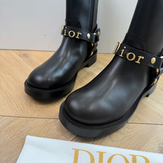 G133Miss Dior 迪奥 CD 秋冬切尔西短靴 Miss Dior 迪奥 CD秋冬最新色高定海报款D-Major G133Miss Dior 迪奥 CD 秋冬切尔西短靴 Miss Dior 迪奥 CD秋冬最新色高定海报款D-Major