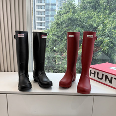 G178-1Hunter高筒雨靴纯正英伦户外美学 源自1856年的英国户外生活方式品牌HUNTER带着标志性惠灵顿小红靴 G178-1Hunter高筒雨靴纯正英伦户外美学 源自1856年的英国户外生活方式品牌HUNTER带着标志性惠灵顿小红靴