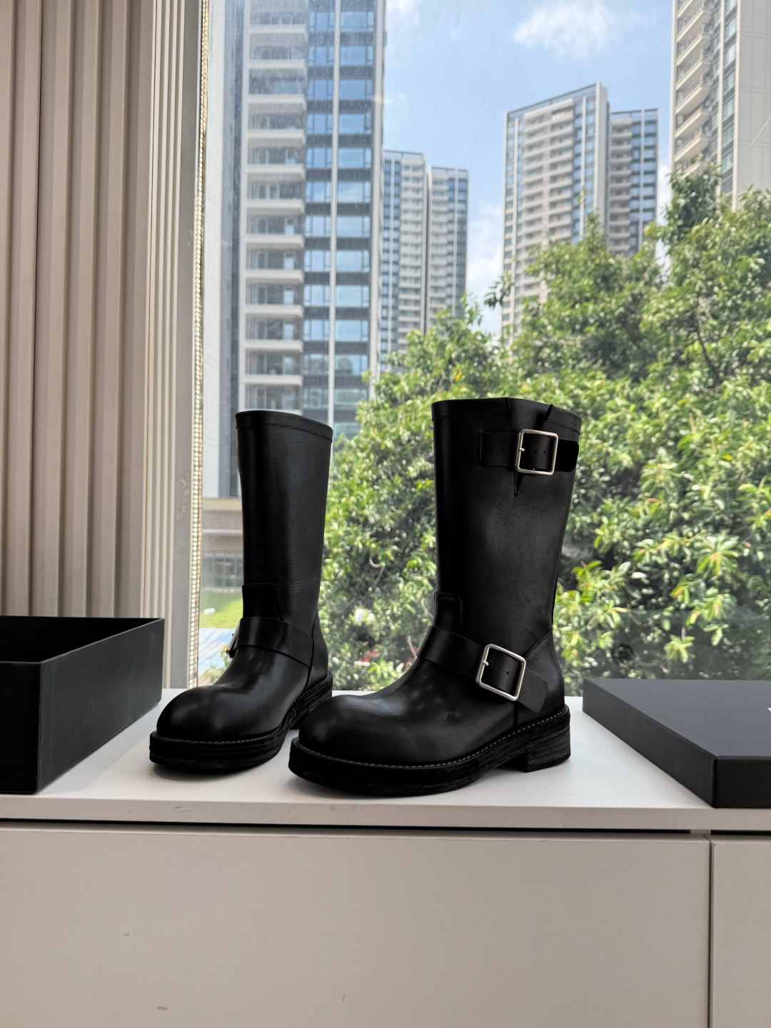 G002代购级别 所见即所得ANN Ann Demeulemeester 饰扣袢可拆设计及膝靴 DEMEULEMEEST G002代购级别 所见即所得ANN Ann Demeulemeester 饰扣袢可拆设计及膝靴 DEMEULEMEEST