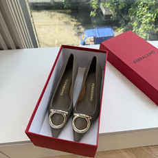 G397所见即所得代购级 原版一比一复刻顶级FERRAGAMO菲拉格慕女士新版Vara铭牌玛丽珍网鞋脚果然更惊艳~蝴蝶结 G397所见即所得代购级 原版一比一复刻顶级FERRAGAMO菲拉格慕女士新版Vara铭牌玛丽珍网鞋脚果然更惊艳~蝴蝶结