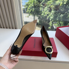 G397所见即所得代购级 原版一比一复刻顶级FERRAGAMO菲拉格慕女士新版Vara铭牌玛丽珍网鞋脚果然更惊艳~蝴蝶结 G397所见即所得代购级 原版一比一复刻顶级FERRAGAMO菲拉格慕女士新版Vara铭牌玛丽珍网鞋脚果然更惊艳~蝴蝶结