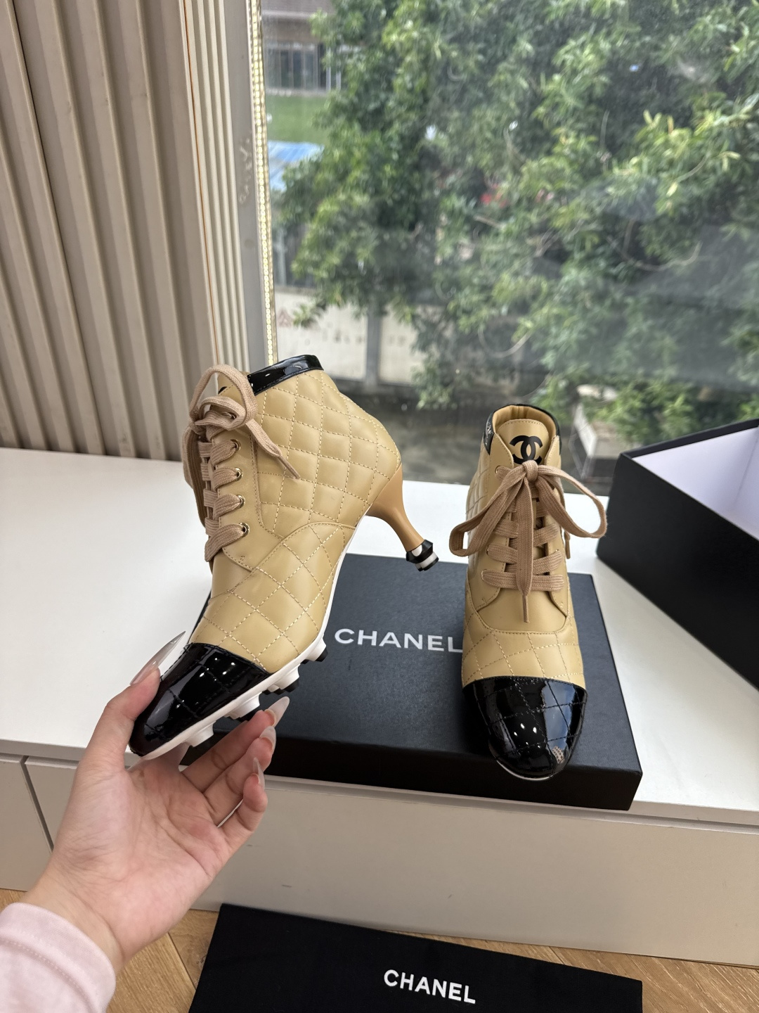 G170😀代购级别CHANEL 香奈儿*小香秋冬新款裤靴字母骑士靴库靴这款骑士靴真的是帅气时尚的代表,靴筒Chanel字 G170😀代购级别CHANEL 香奈儿*小香秋冬新款裤靴字母骑士靴库靴这款骑士靴真的是帅气时尚的代表,靴筒Chanel字