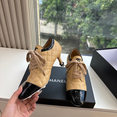 G170😀代购级别CHANEL 香奈儿*小香秋冬新款单鞋库靴这款骑士靴真的是帅气时尚的代表,靴筒Chanel字母点缀 低 G170😀代购级别CHANEL 香奈儿*小香秋冬新款单鞋库靴这款骑士靴真的是帅气时尚的代表,靴筒Chanel字母点缀 低