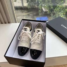 G170😀代购级别CHANEL 香奈儿*小香秋冬新款单鞋库靴这款骑士靴真的是帅气时尚的代表,靴筒Chanel字母点缀 低 G170😀代购级别CHANEL 香奈儿*小香秋冬新款单鞋库靴这款骑士靴真的是帅气时尚的代表,靴筒Chanel字母点缀 低