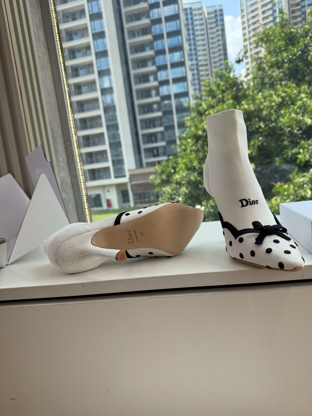 G269顶级品质 Dior 迪奥一眼就想要夏季弹力靴简单大方‘低调奢华！ 配上醒目的Chanristian Dior标志