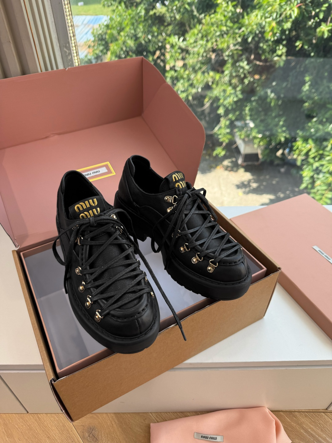 G027代购级独家上新Miu Miu2026真皮乐福鞋Zp开发 手工羊皮平底拖鞋秒杀市面版本Miu真的太少女奶呼呼的超级