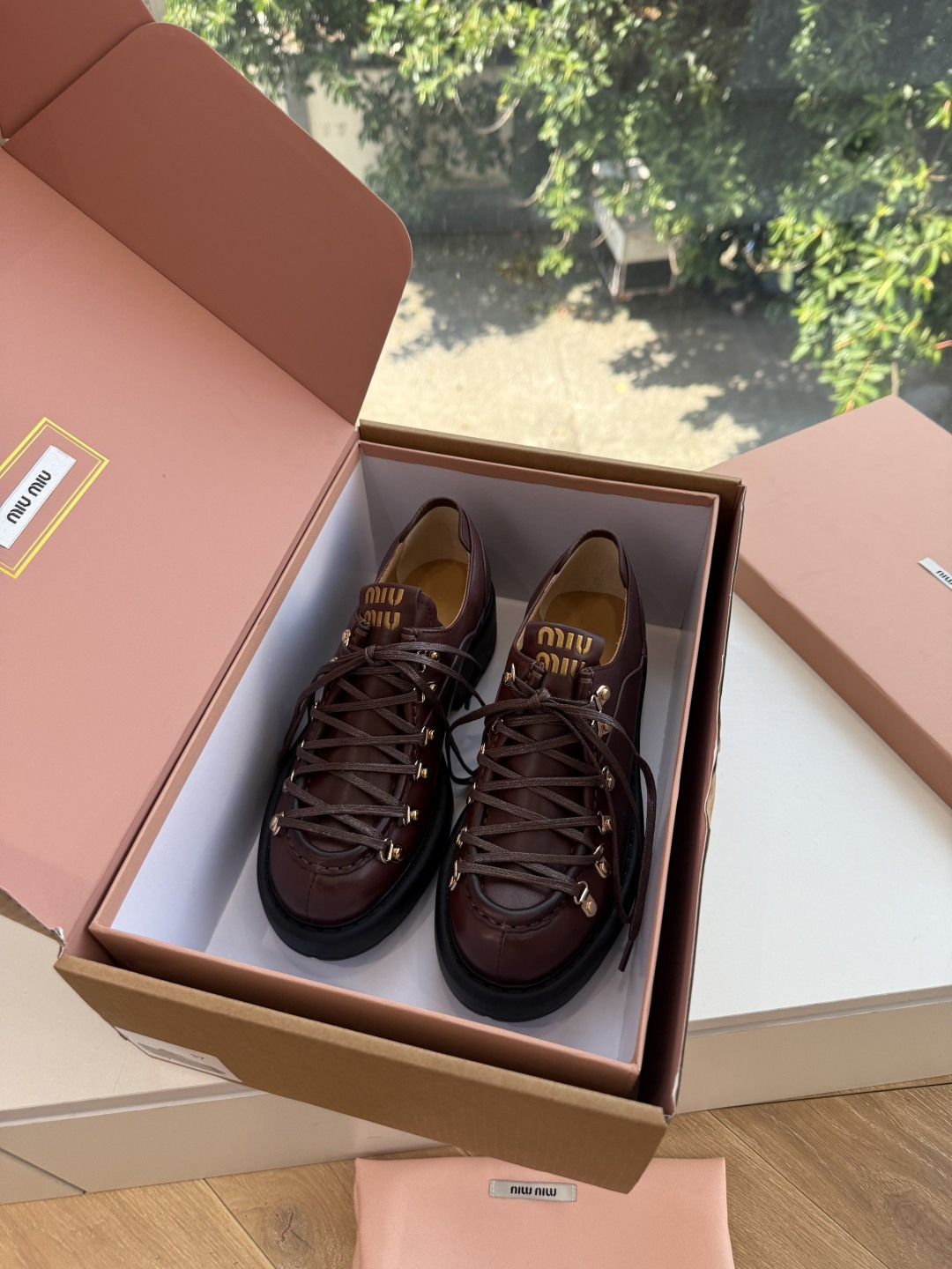 G027代购级独家上新Miu Miu2026真皮乐福鞋Zp开发 手工羊皮平底拖鞋秒杀市面版本Miu真的太少女奶呼呼的超级 G027代购级独家上新Miu Miu2026真皮乐福鞋Zp开发 手工羊皮平底拖鞋秒杀市面版本Miu真的太少女奶呼呼的超级