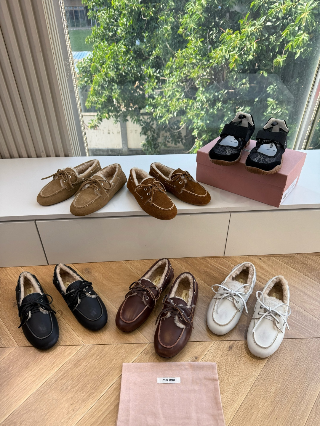 带飞机盒所见即所得G021现货供应MIUMIU*缪缪乐福鞋英伦风羊毛乐福鞋棉鞋 🤩怎么穿都好看今夏时髦精最爱 看起来不怎