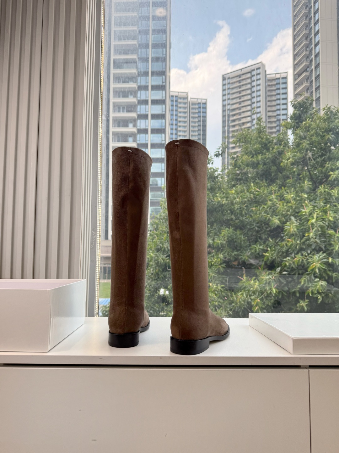 G012代购级别 Maison Margiela 玛吉拉tabi分趾Mm6真皮宽筒直筒长靴不过膝 秋冬新细高跟高筒靴最高 G012代购级别 Maison Margiela 玛吉拉tabi分趾Mm6真皮宽筒直筒长靴不过膝 秋冬新细高跟高筒靴最高