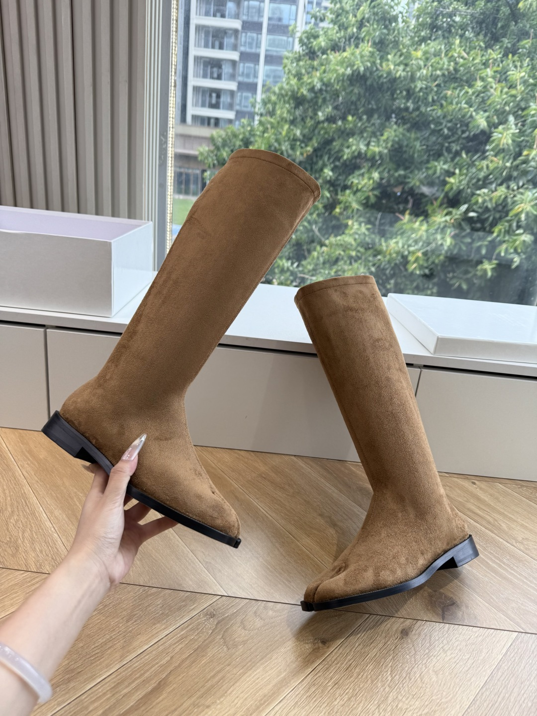 G012代购级别 Maison Margiela 玛吉拉tabi分趾Mm6真皮宽筒直筒长靴不过膝 秋冬新细高跟高筒靴最高 G012代购级别 Maison Margiela 玛吉拉tabi分趾Mm6真皮宽筒直筒长靴不过膝 秋冬新细高跟高筒靴最高