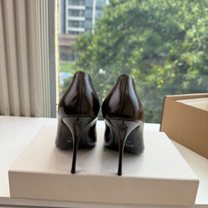 G288顶级品质Saint Laurent / 圣罗兰新款单鞋尖头高跟鞋YSL姐姐的美丽尤物高跟鞋 又是人间圣罗兰 Ro G288顶级品质Saint Laurent / 圣罗兰新款单鞋尖头高跟鞋YSL姐姐的美丽尤物高跟鞋 又是人间圣罗兰 Ro
