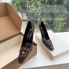 G288顶级品质Saint Laurent / 圣罗兰新款单鞋尖头高跟鞋YSL姐姐的美丽尤物高跟鞋 又是人间圣罗兰 Ro G288顶级品质Saint Laurent / 圣罗兰新款单鞋尖头高跟鞋YSL姐姐的美丽尤物高跟鞋 又是人间圣罗兰 Ro