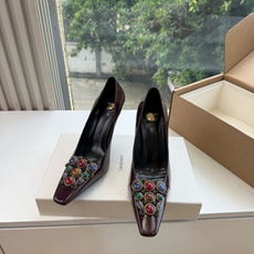 G288顶级品质Saint Laurent / 圣罗兰新款单鞋尖头高跟鞋YSL姐姐的美丽尤物高跟鞋 又是人间圣罗兰 Ro G288顶级品质Saint Laurent / 圣罗兰新款单鞋尖头高跟鞋YSL姐姐的美丽尤物高跟鞋 又是人间圣罗兰 Ro