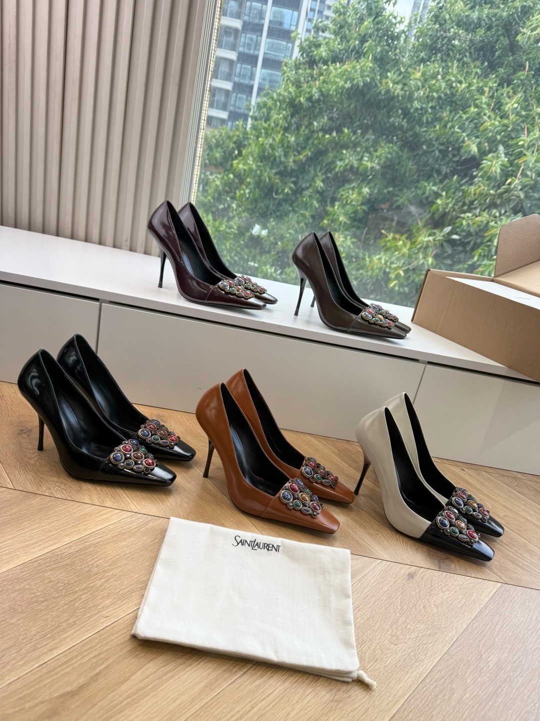 G288顶级品质Saint Laurent / 圣罗兰新款单鞋尖头高跟鞋YSL姐姐的美丽尤物高跟鞋 又是人间圣罗兰 Ro G288顶级品质Saint Laurent / 圣罗兰新款单鞋尖头高跟鞋YSL姐姐的美丽尤物高跟鞋 又是人间圣罗兰 Ro