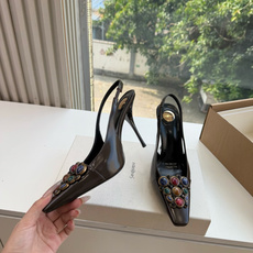 G288顶级品质Saint Laurent / 圣罗兰新款单鞋尖头高跟鞋YSL姐姐的美丽尤物高跟鞋 又是人间圣罗兰 Ro G288顶级品质Saint Laurent / 圣罗兰新款单鞋尖头高跟鞋YSL姐姐的美丽尤物高跟鞋 又是人间圣罗兰 Ro