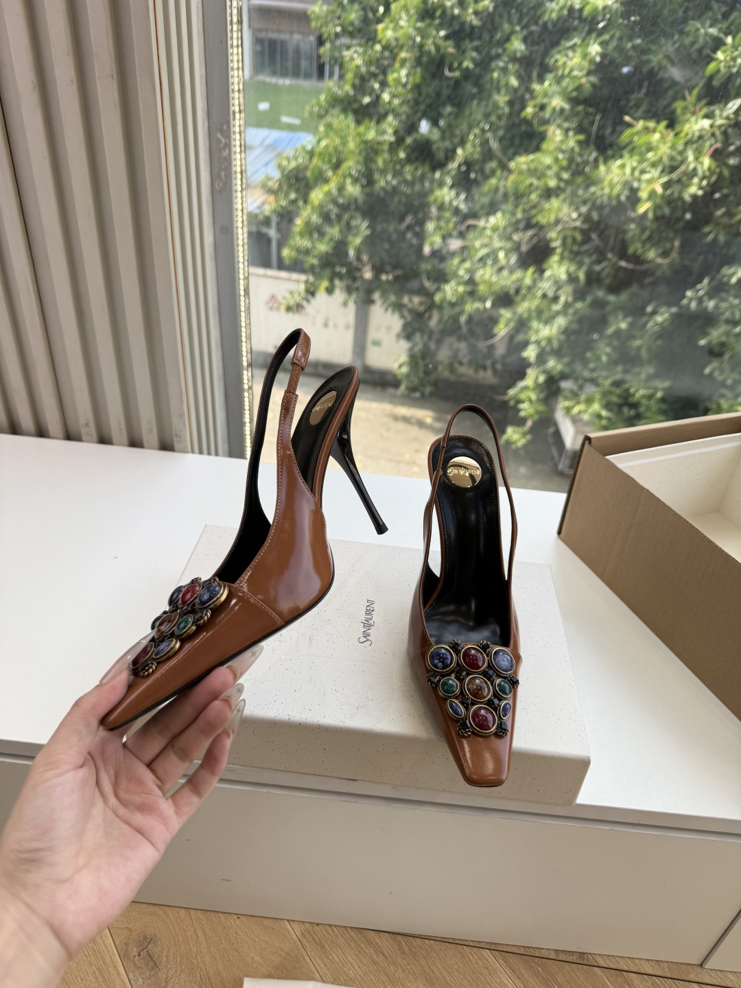 G288顶级品质Saint Laurent / 圣罗兰新款单鞋尖头高跟鞋YSL姐姐的美丽尤物高跟鞋 又是人间圣罗兰 Ro G288顶级品质Saint Laurent / 圣罗兰新款单鞋尖头高跟鞋YSL姐姐的美丽尤物高跟鞋 又是人间圣罗兰 Ro