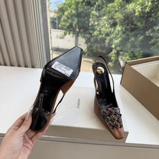 G288顶级品质Saint Laurent / 圣罗兰新款单鞋尖头高跟鞋YSL姐姐的美丽尤物高跟鞋 又是人间圣罗兰 Ro G288顶级品质Saint Laurent / 圣罗兰新款单鞋尖头高跟鞋YSL姐姐的美丽尤物高跟鞋 又是人间圣罗兰 Ro