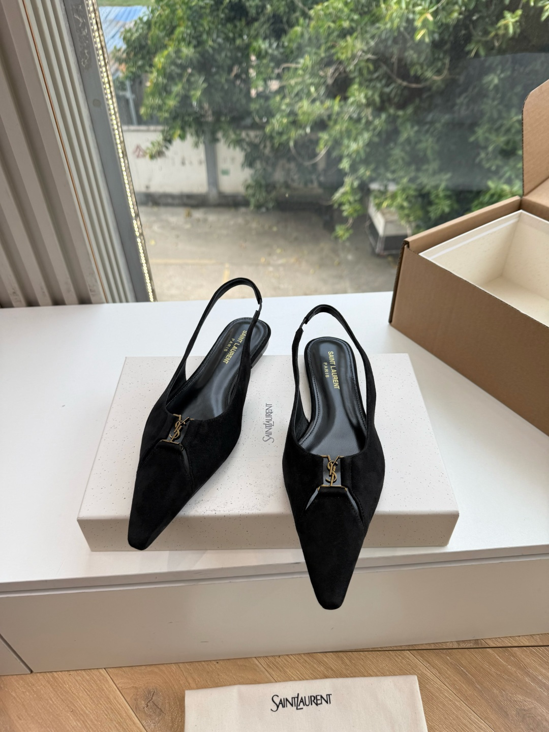 G288顶级品质Saint Laurent / 圣罗兰新款单鞋尖头高跟鞋YSL姐姐的美丽尤物高跟鞋 又是人间圣罗兰 Ro G288顶级品质Saint Laurent / 圣罗兰新款单鞋尖头高跟鞋YSL姐姐的美丽尤物高跟鞋 又是人间圣罗兰 Ro