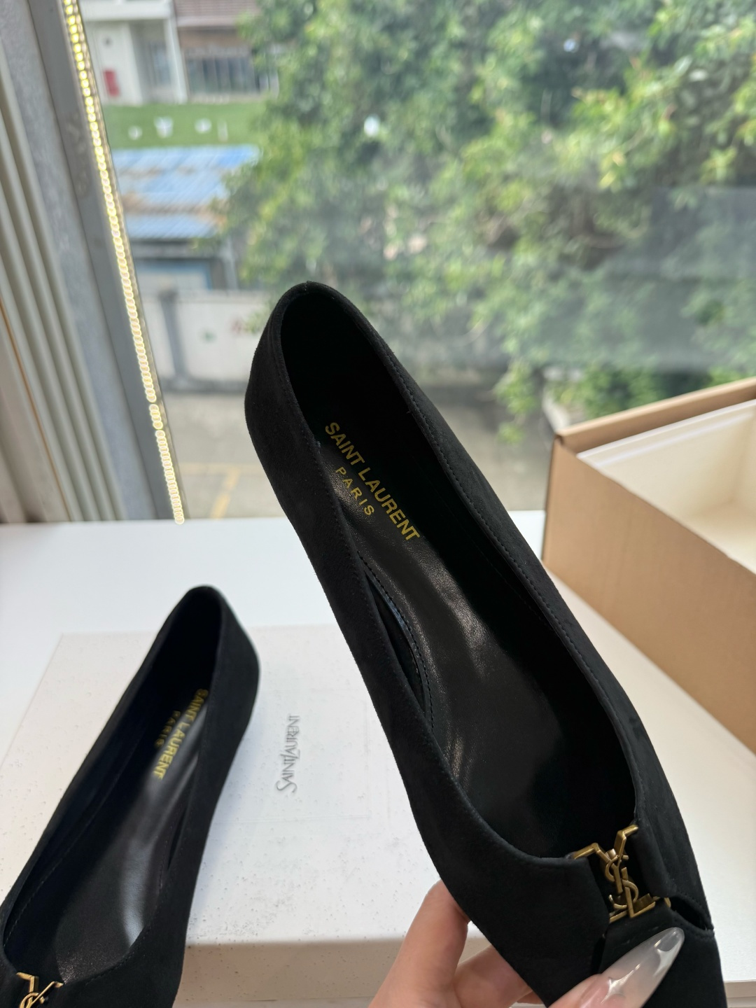 G288顶级品质Saint Laurent / 圣罗兰新款单鞋尖头高跟鞋YSL姐姐的美丽尤物高跟鞋 又是人间圣罗兰 Ro G288顶级品质Saint Laurent / 圣罗兰新款单鞋尖头高跟鞋YSL姐姐的美丽尤物高跟鞋 又是人间圣罗兰 Ro