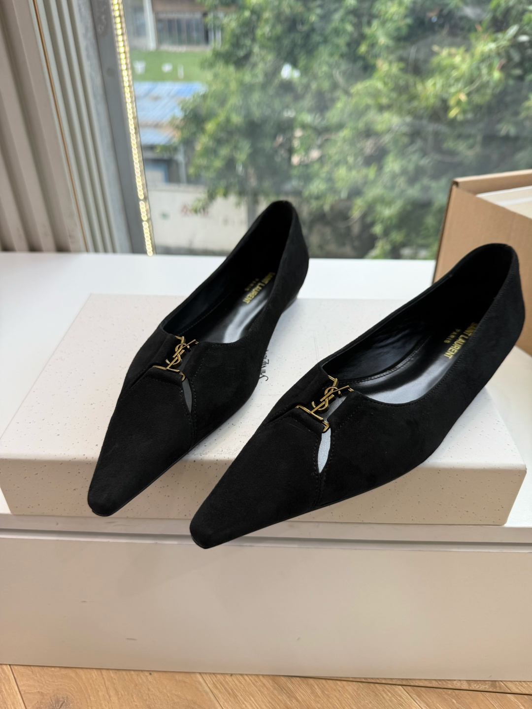 G288顶级品质Saint Laurent / 圣罗兰新款单鞋尖头高跟鞋YSL姐姐的美丽尤物高跟鞋 又是人间圣罗兰 Ro G288顶级品质Saint Laurent / 圣罗兰新款单鞋尖头高跟鞋YSL姐姐的美丽尤物高跟鞋 又是人间圣罗兰 Ro