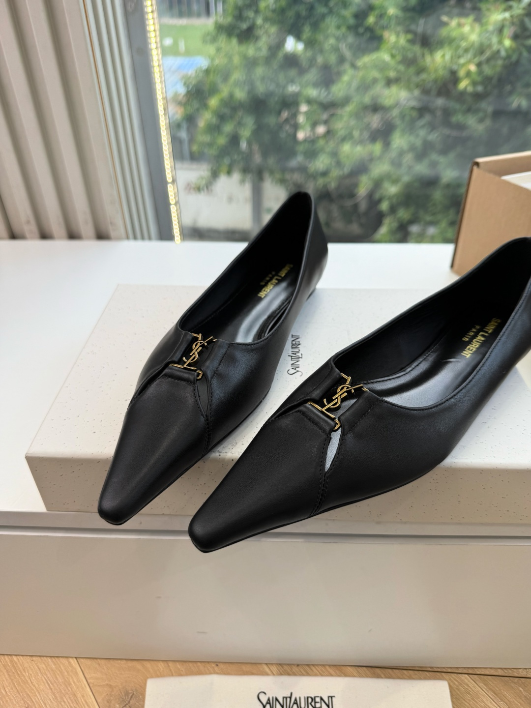 G288顶级品质Saint Laurent / 圣罗兰新款单鞋尖头高跟鞋YSL姐姐的美丽尤物高跟鞋 又是人间圣罗兰 Ro G288顶级品质Saint Laurent / 圣罗兰新款单鞋尖头高跟鞋YSL姐姐的美丽尤物高跟鞋 又是人间圣罗兰 Ro