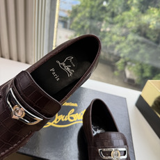 男➕20😀G988顶级品质 Christian Louboutin | 2026s𝐒原版CL全新秀款乐福单鞋 新款专柜同 男➕20😀G988顶级品质 Christian Louboutin | 2026s𝐒原版CL全新秀款乐福单鞋 新款专柜同