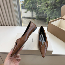 G288顶级品质Saint Laurent / 圣罗兰新款单鞋尖头高跟鞋YSL姐姐的美丽尤物高跟鞋 又是人间圣罗兰 Ro G288顶级品质Saint Laurent / 圣罗兰新款单鞋尖头高跟鞋YSL姐姐的美丽尤物高跟鞋 又是人间圣罗兰 Ro