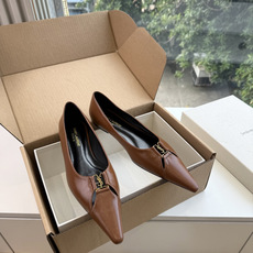 G288顶级品质Saint Laurent / 圣罗兰新款单鞋尖头高跟鞋YSL姐姐的美丽尤物高跟鞋 又是人间圣罗兰 Ro G288顶级品质Saint Laurent / 圣罗兰新款单鞋尖头高跟鞋YSL姐姐的美丽尤物高跟鞋 又是人间圣罗兰 Ro