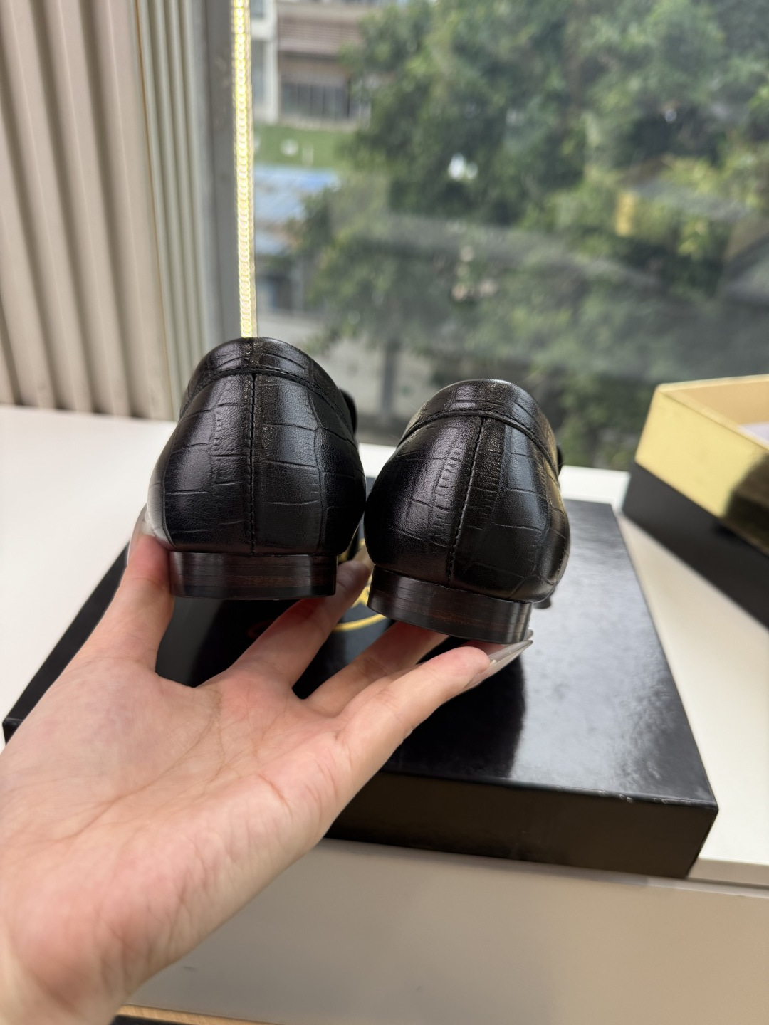 男➕20😀G988顶级品质 Christian Louboutin | 2026s𝐒原版CL全新秀款乐福单鞋 新款专柜同 男➕20😀G988顶级品质 Christian Louboutin | 2026s𝐒原版CL全新秀款乐福单鞋 新款专柜同