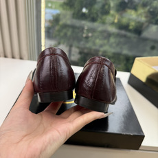 男➕20😀G988顶级品质 Christian Louboutin | 2026s𝐒原版CL全新秀款乐福单鞋 新款专柜同 男➕20😀G988顶级品质 Christian Louboutin | 2026s𝐒原版CL全新秀款乐福单鞋 新款专柜同