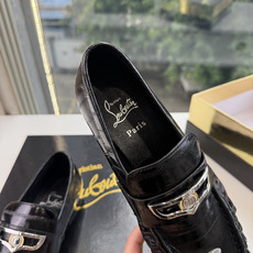 男➕20😀G988顶级品质 Christian Louboutin | 2026s𝐒原版CL全新秀款乐福单鞋 新款专柜同 男➕20😀G988顶级品质 Christian Louboutin | 2026s𝐒原版CL全新秀款乐福单鞋 新款专柜同