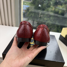 男➕20😀G988顶级品质 Christian Louboutin | 2026s𝐒原版CL全新秀款乐福单鞋 新款专柜同 男➕20😀G988顶级品质 Christian Louboutin | 2026s𝐒原版CL全新秀款乐福单鞋 新款专柜同