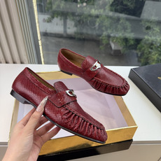 男➕20😀G988顶级品质 Christian Louboutin | 2026s𝐒原版CL全新秀款乐福单鞋 新款专柜同 男➕20😀G988顶级品质 Christian Louboutin | 2026s𝐒原版CL全新秀款乐福单鞋 新款专柜同