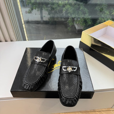 男➕20😀G988顶级品质 Christian Louboutin | 2026s𝐒原版CL全新秀款乐福单鞋 新款专柜同 男➕20😀G988顶级品质 Christian Louboutin | 2026s𝐒原版CL全新秀款乐福单鞋 新款专柜同