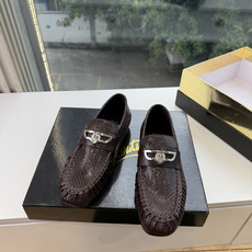 男➕20😀G988顶级品质 Christian Louboutin | 2026s𝐒原版CL全新秀款乐福单鞋 新款专柜同 男➕20😀G988顶级品质 Christian Louboutin | 2026s𝐒原版CL全新秀款乐福单鞋 新款专柜同