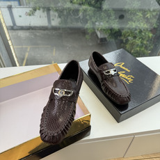 男➕20😀G988顶级品质 Christian Louboutin | 2026s𝐒原版CL全新秀款乐福单鞋 新款专柜同 男➕20😀G988顶级品质 Christian Louboutin | 2026s𝐒原版CL全新秀款乐福单鞋 新款专柜同