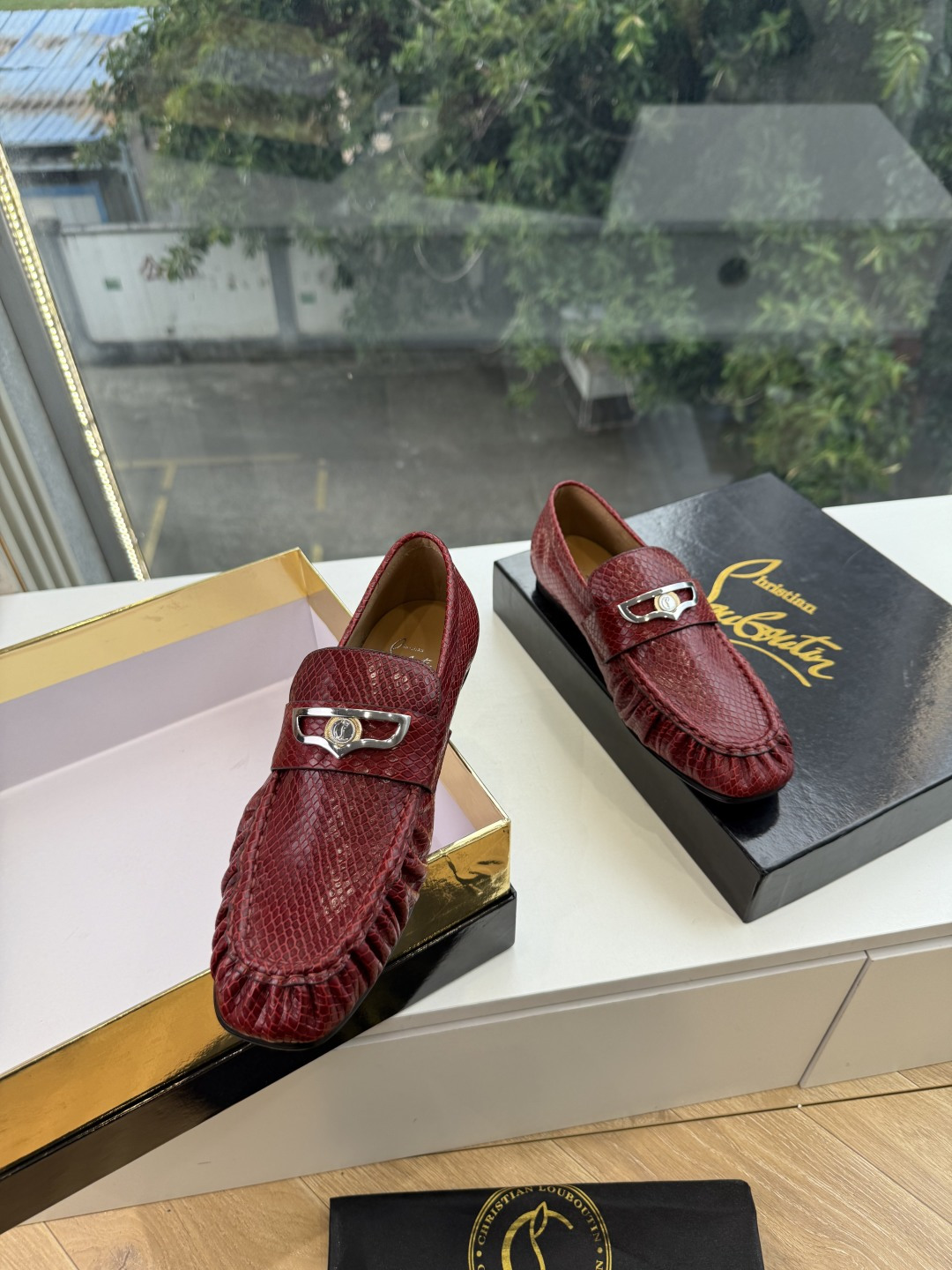 男➕20😀G988顶级品质 Christian Louboutin | 2026s𝐒原版CL全新秀款乐福单鞋 新款专柜同 男➕20😀G988顶级品质 Christian Louboutin | 2026s𝐒原版CL全新秀款乐福单鞋 新款专柜同