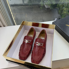 男➕20😀G988顶级品质 Christian Louboutin | 2026s𝐒原版CL全新秀款乐福单鞋 新款专柜同 男➕20😀G988顶级品质 Christian Louboutin | 2026s𝐒原版CL全新秀款乐福单鞋 新款专柜同